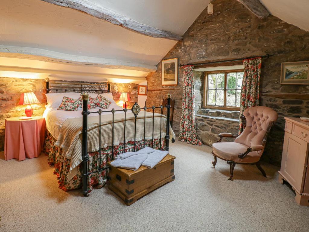 Lower Dolgenau cottage